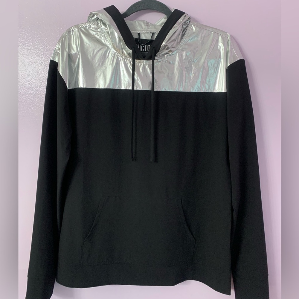 VS. Sport hoodie , size S. Used - excellent condition.